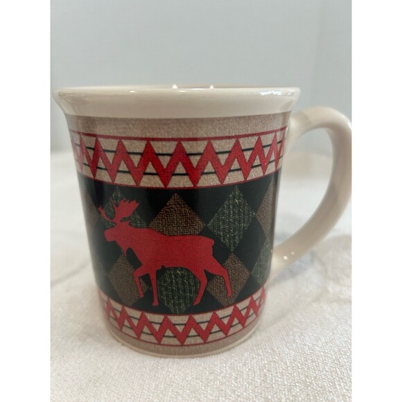 The Hadley Collection by Woolrich Set of (2) Moose Graphic Ceramic Mugs - Picture 10 of 10